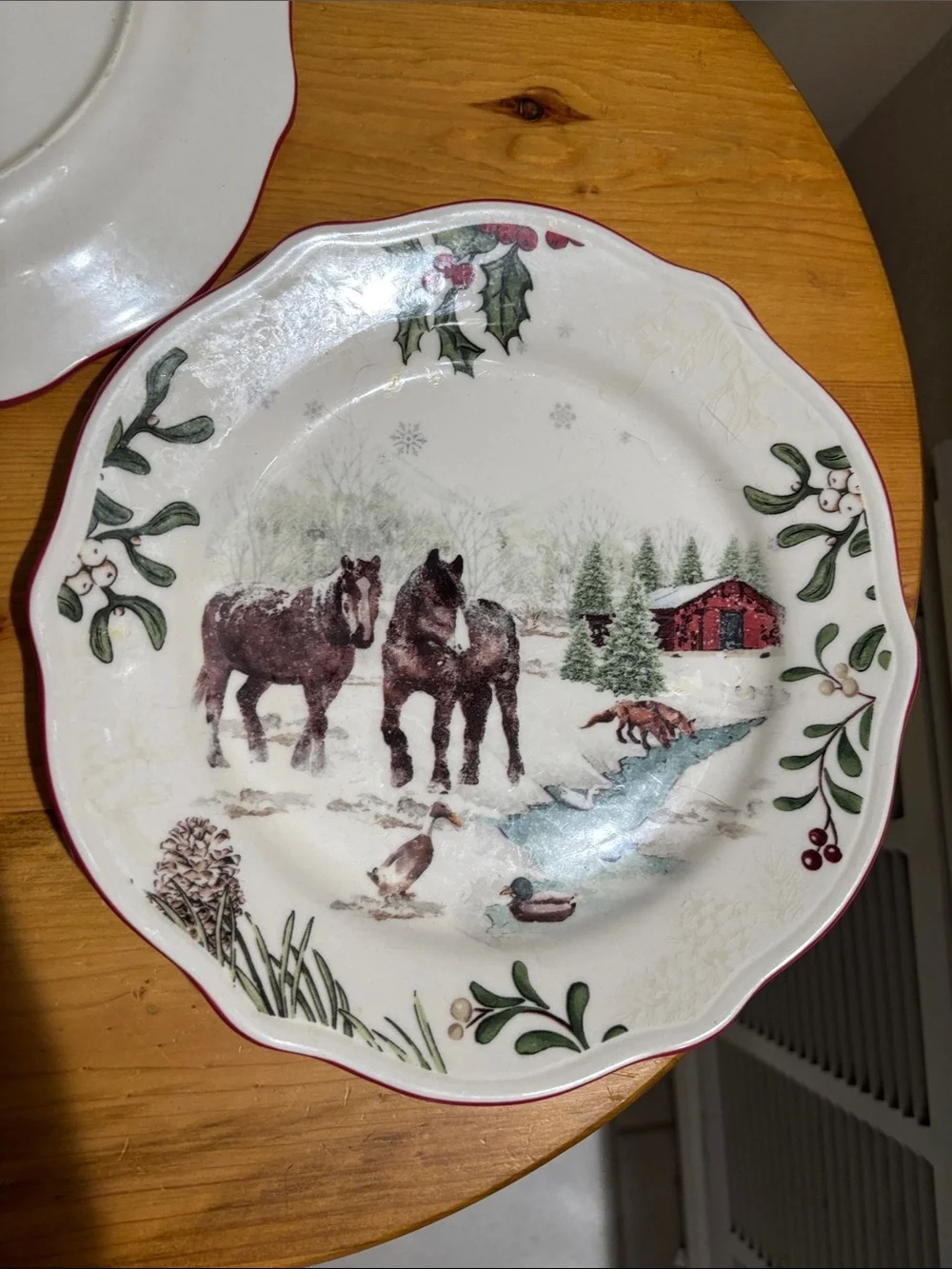 Better Homes & Garden Holiday  Winter Horses Decorative Dinner Plates